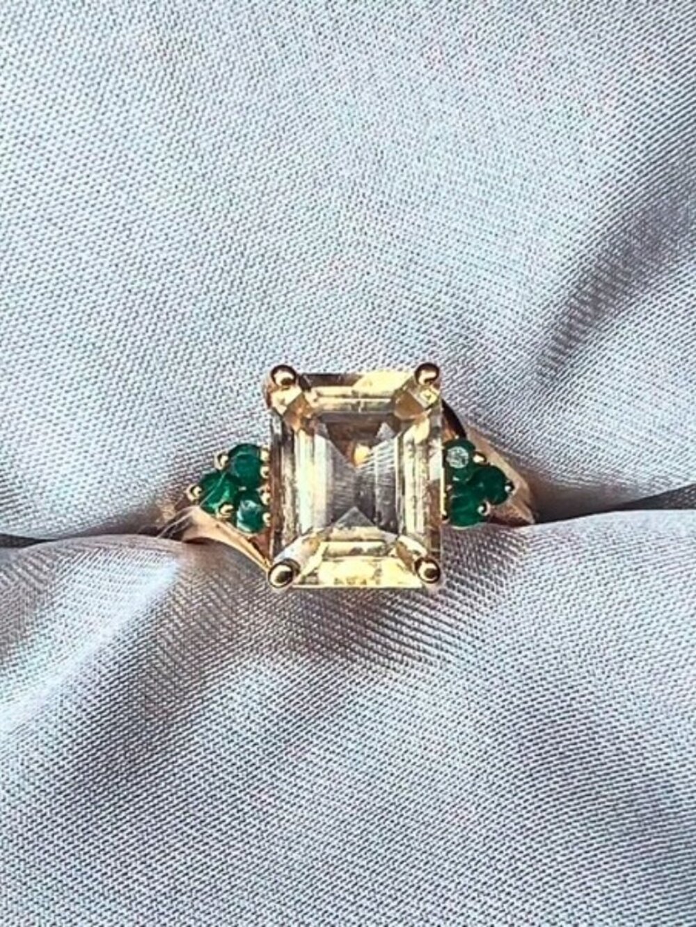 CLYDE DUNNIER 14K GOLD EMERALD CUT YELLOW CITRINE STONE W/ EMERALDS